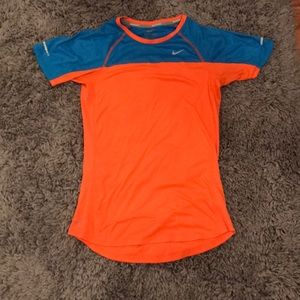 NIKE shirt